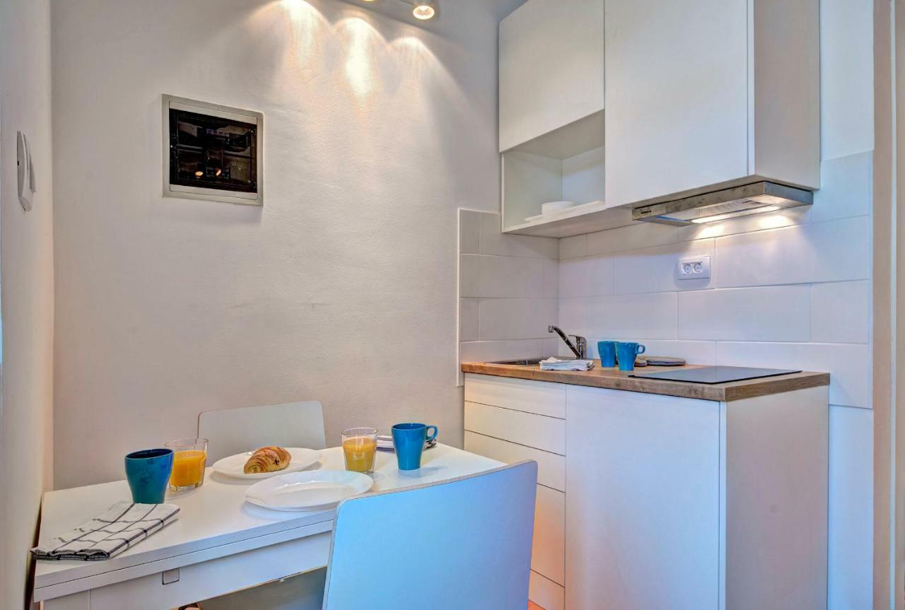 Apartman Amfiteatar Franko プーラ エクステリア 写真